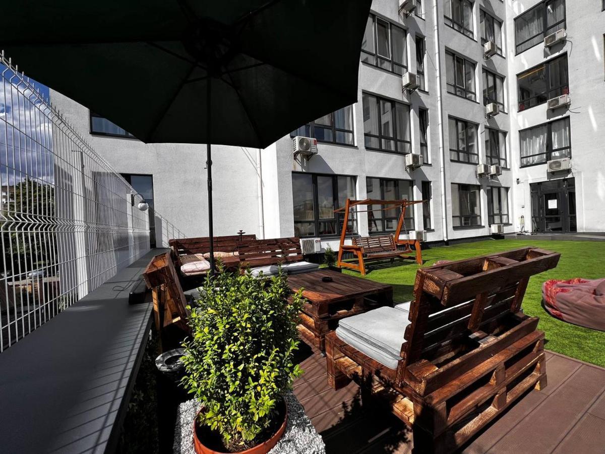 Nyvky Residence เคียฟ ภายนอก รูปภาพ