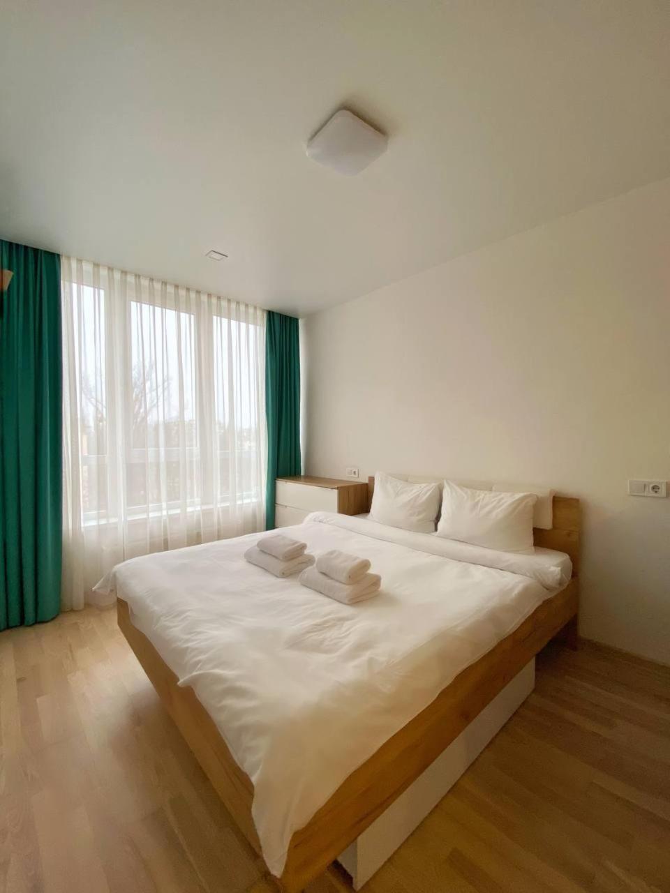 Nyvky Residence เคียฟ ภายนอก รูปภาพ