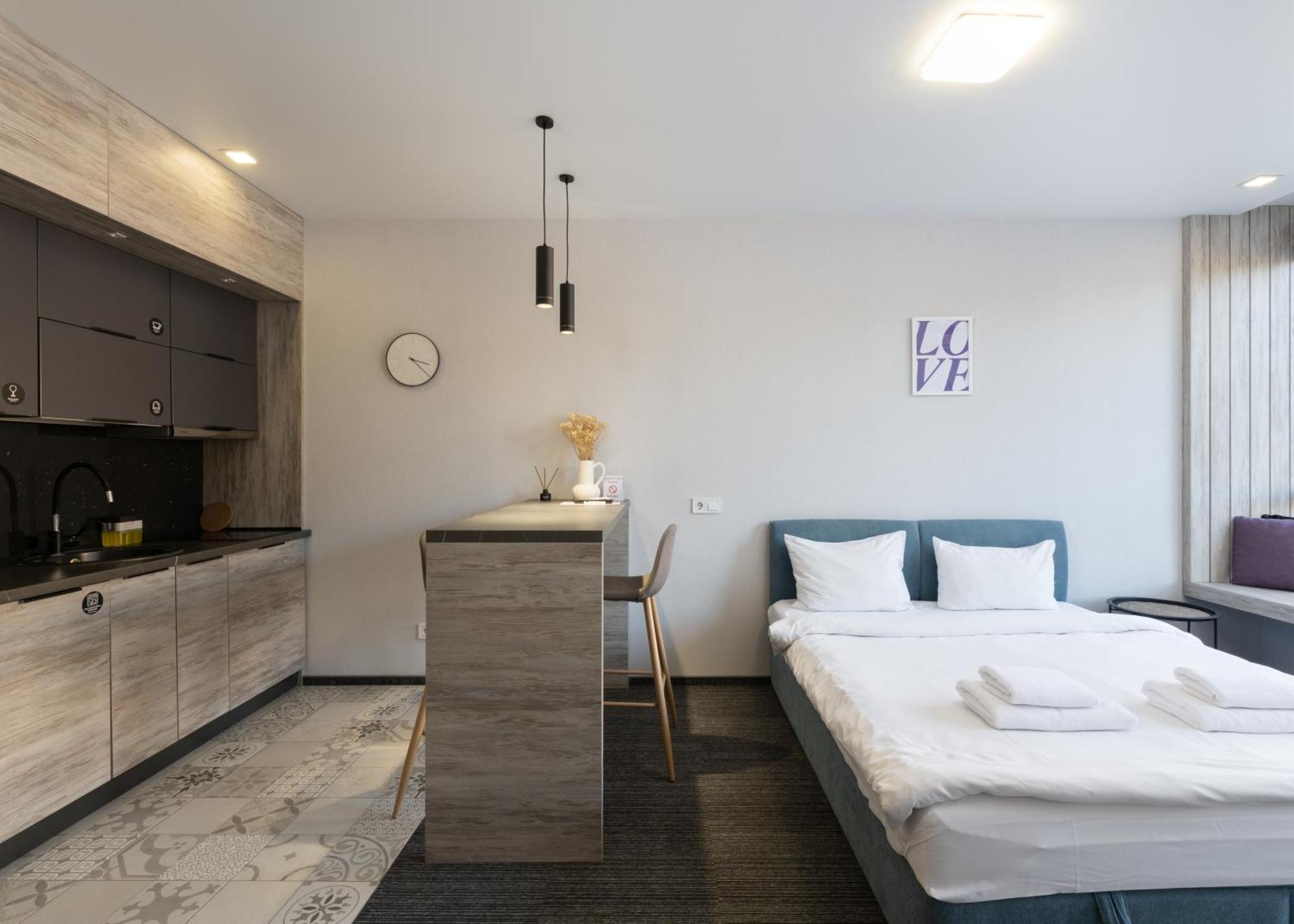 Nyvky Residence เคียฟ ภายนอก รูปภาพ