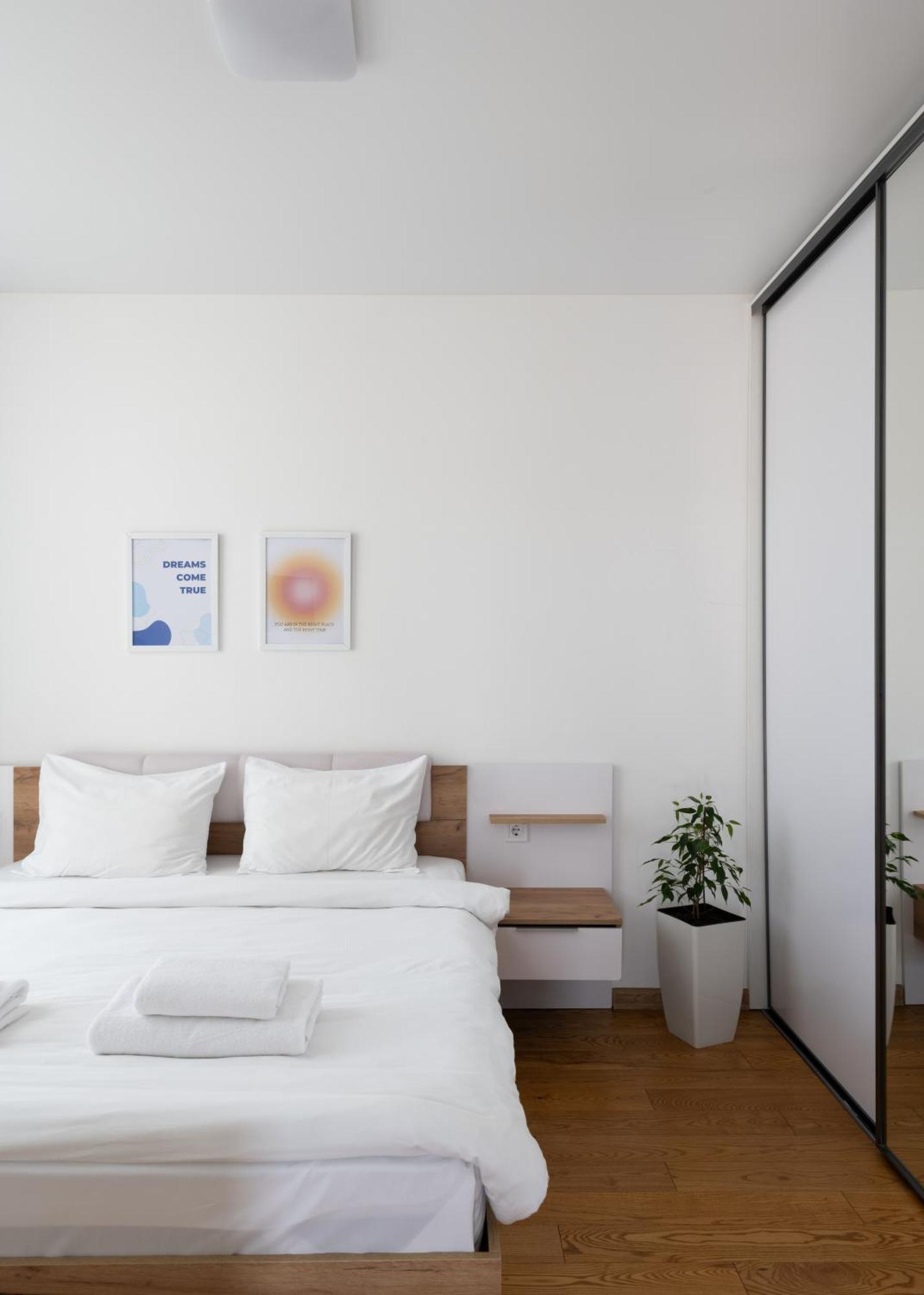 Nyvky Residence เคียฟ ภายนอก รูปภาพ